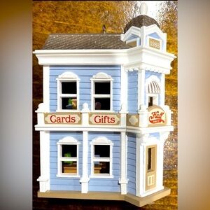 1988 Hallmark🎄Keepsake Ornament Hall Bro’s Card Shop #5 Nostalgic House